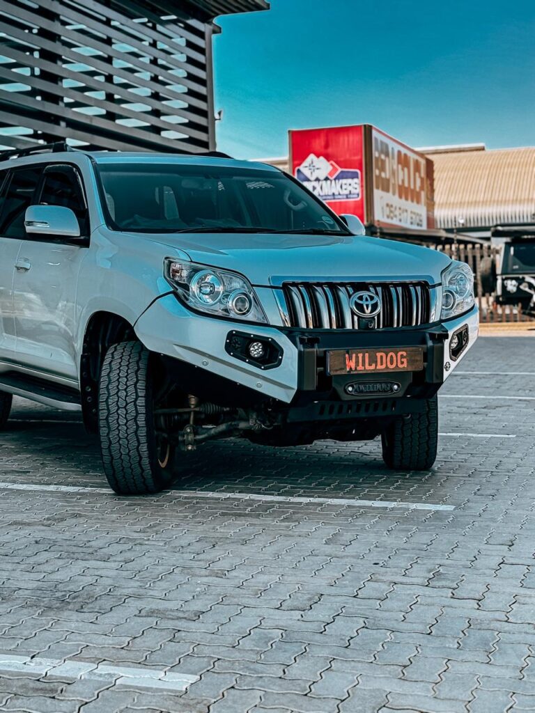 Prodo Fornt Prado 150 Pre-Facelift Front, Spotlight brkts, Colour – Wildog